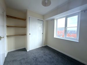 Bedroom- click for photo gallery